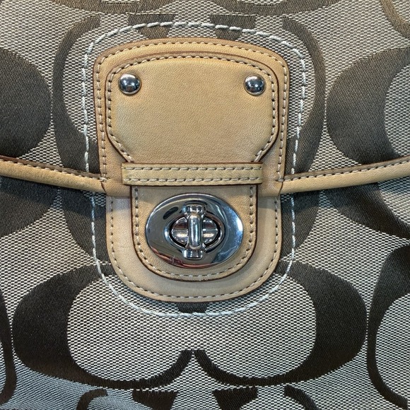 Coach Willis Brown Signature Canvas Tan Leather 70th Anniversary Crossbody Bag - Picture 5 of 16